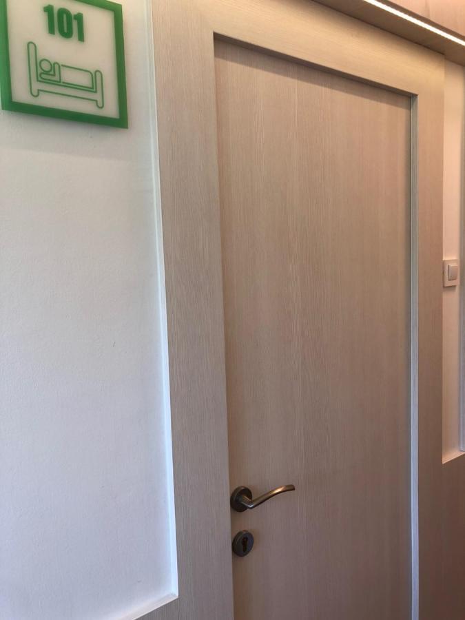 Kerekes Panzio Es Etterem Bed & Breakfast Balmazújváros Dış mekan fotoğraf